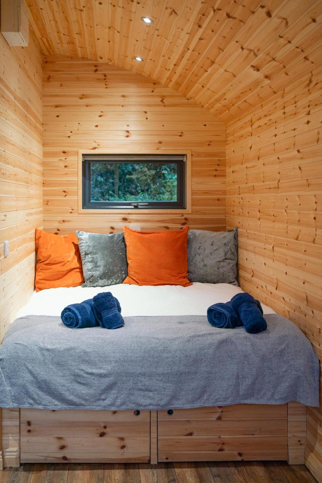 Lodge Mount Ephraim Glamping Pods